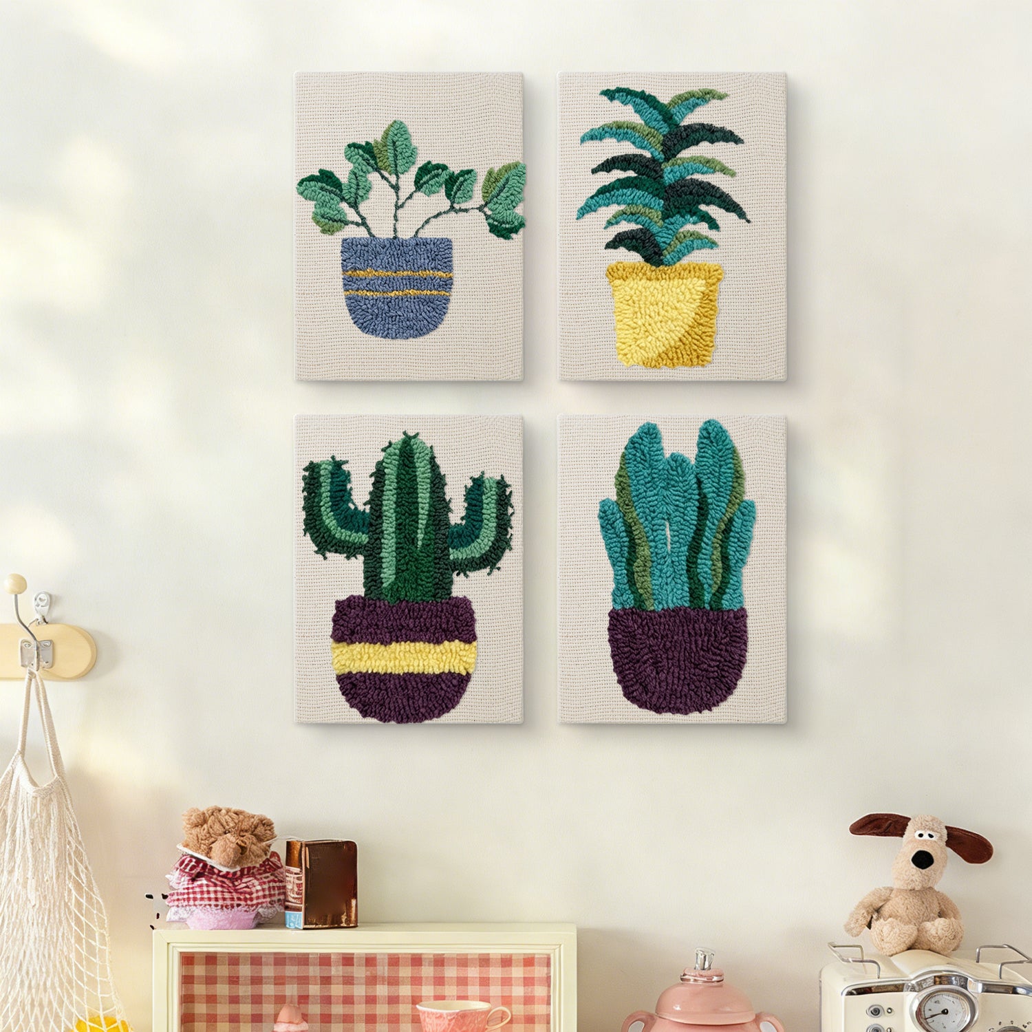 Potted Plants 11 | Mini Punch Needle Kit