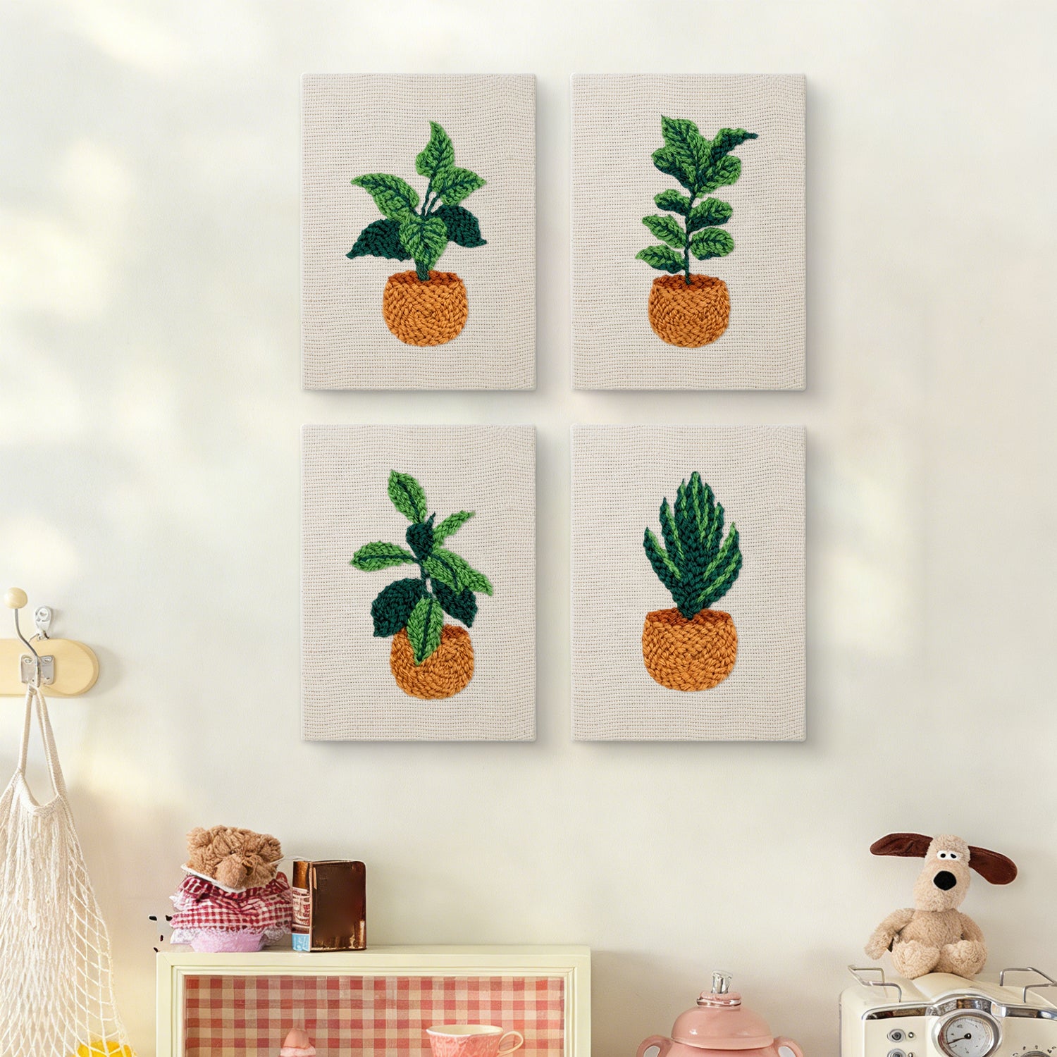 Potted Plants 3 | Mini Punch Needle Kit