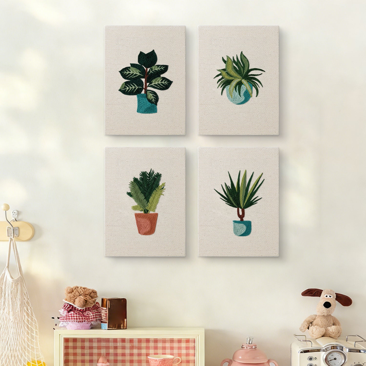 Potted Plants 9 | Mini Punch Needle Kit