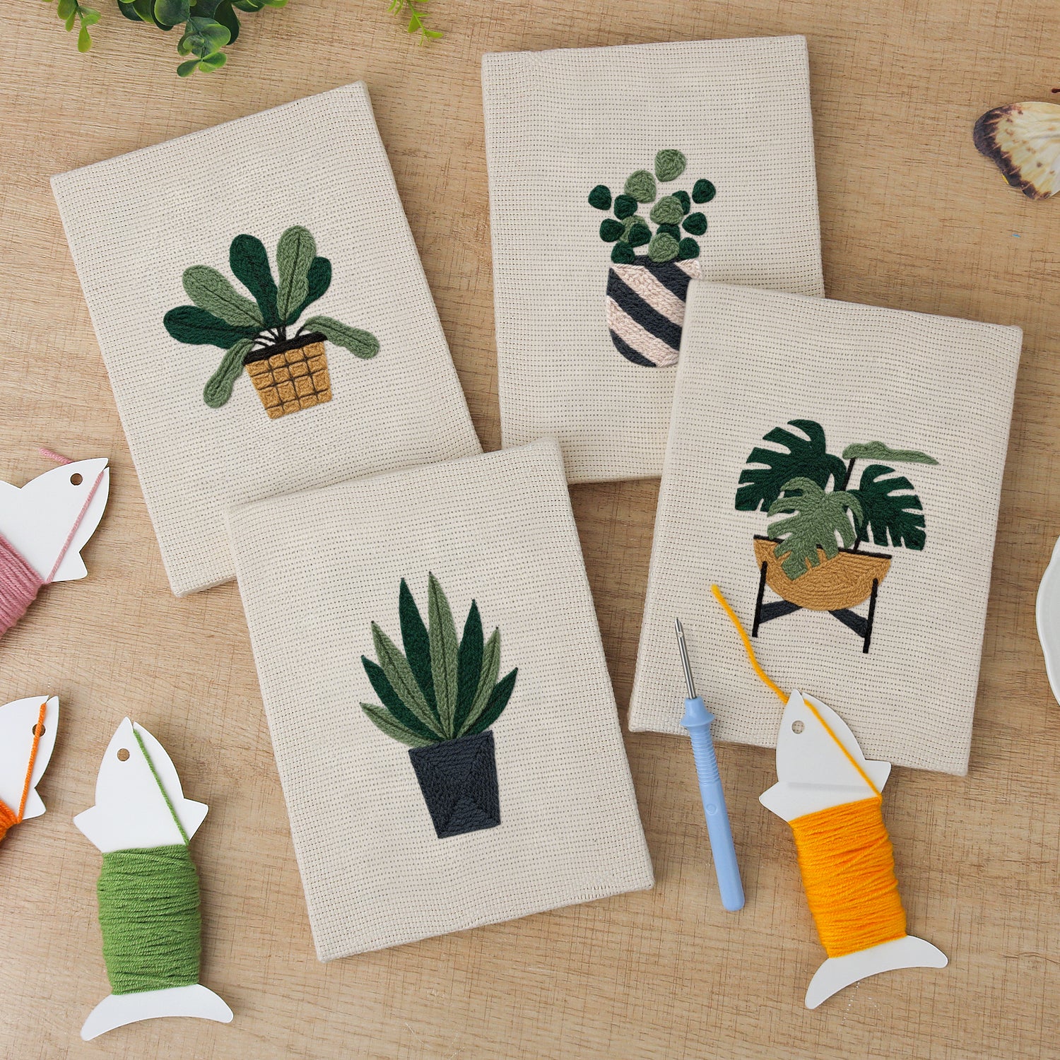 Potted Plants 8 | Mini Punch Needle Kit