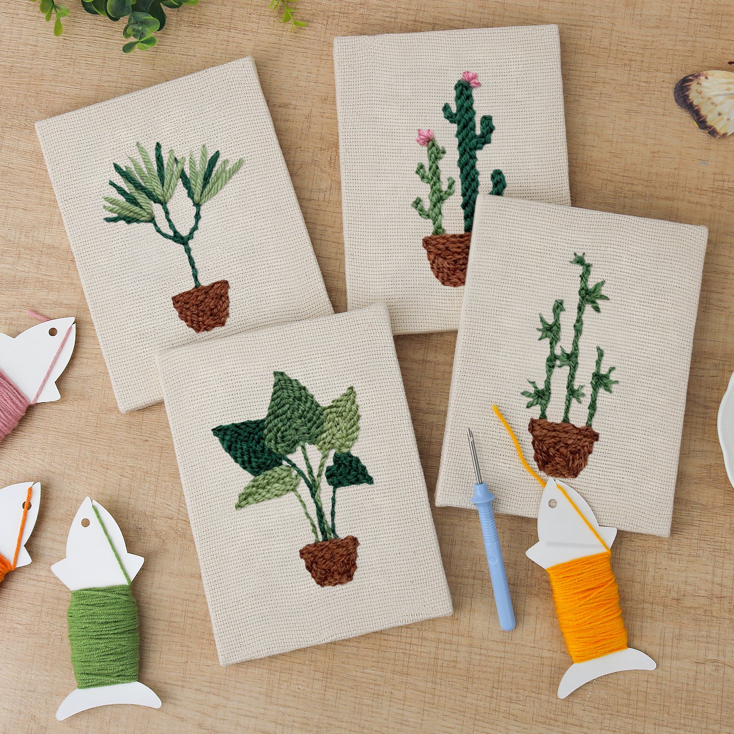 Potted Plants 6 | Mini Punch Needle Kit