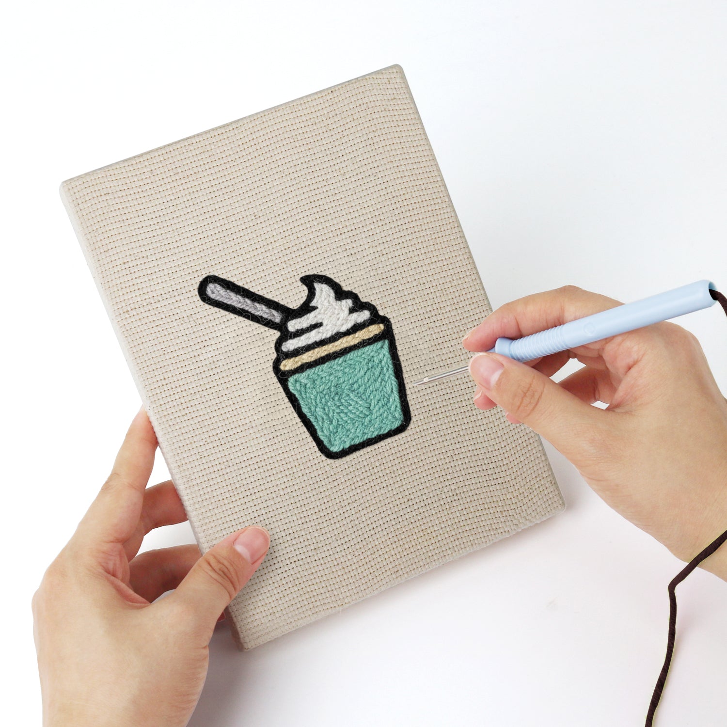 Fast Food 8 | Mini Punch Needle Kit