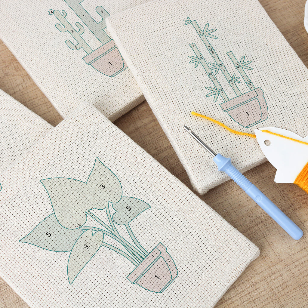 Potted Plants 6 | Mini Punch Needle Kit