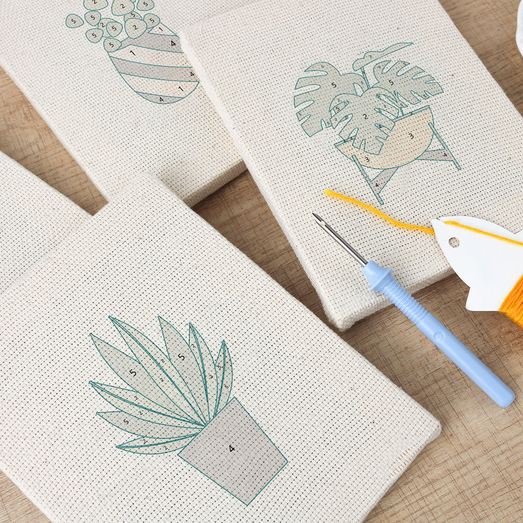 Potted Plants 8 | Mini Punch Needle Kit
