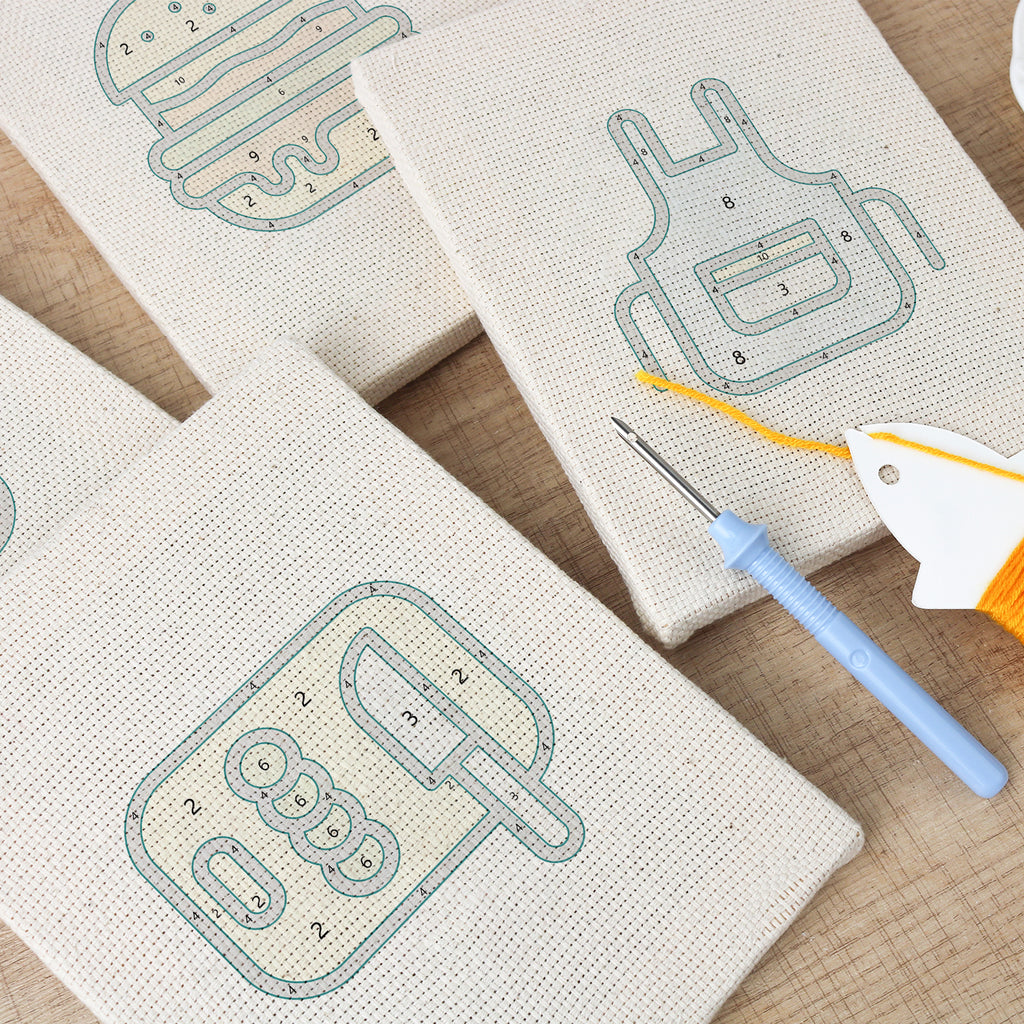 Fast Food 4 | Mini Punch Needle Kit