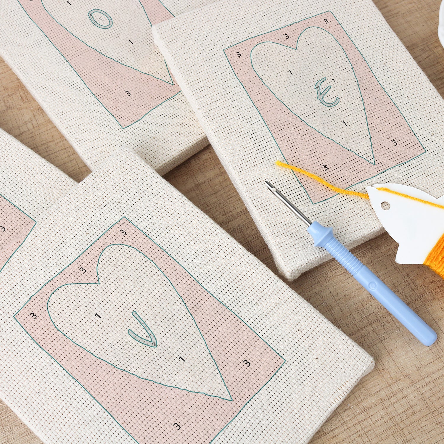 Love & Valentine 1 | Mini Punch Needle Kit